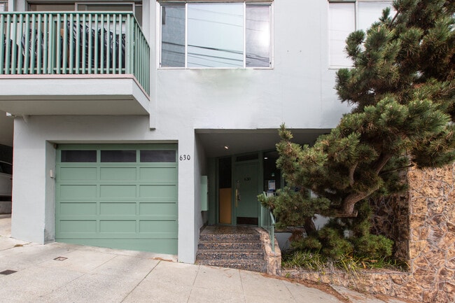 Building Photo - 630 Alvarado