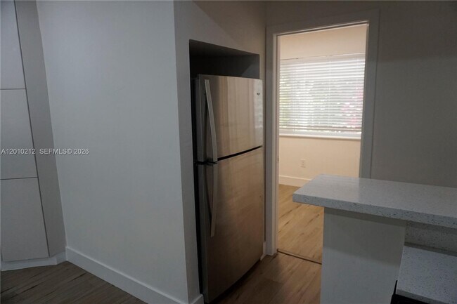 Building Photo - 11043 SW 79th Ave