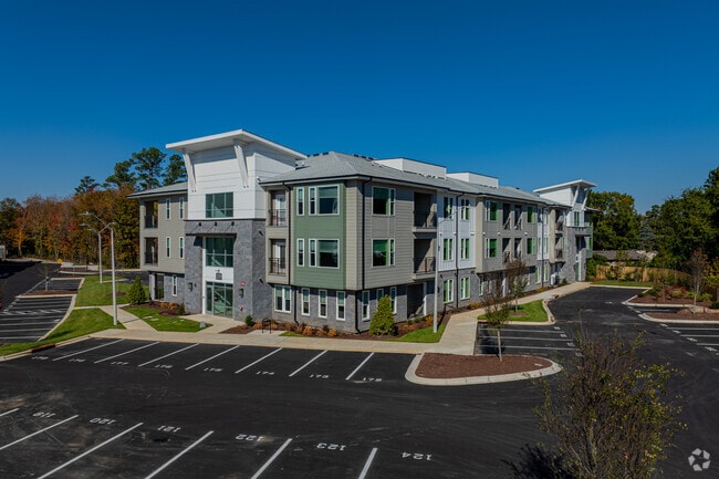 Building Photo - Address East End