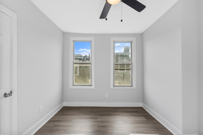 Building Photo - 2418 N 16th St