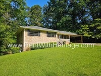 Building Photo - WOW! Fantastic Ranch With All The Upgrades...