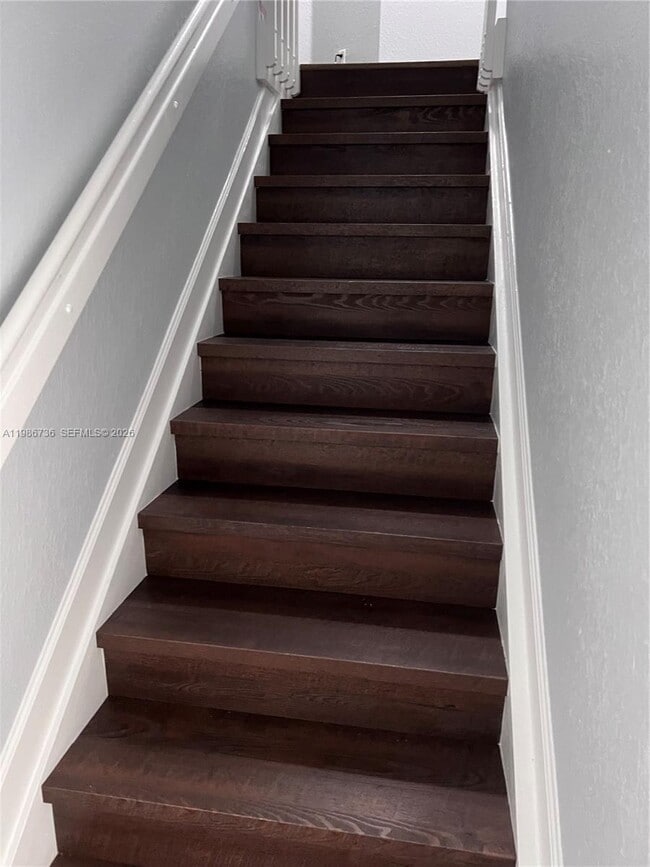 Building Photo - 8642 NW 109th Ct