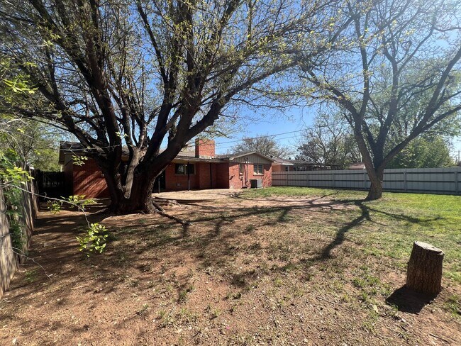 Building Photo - 2821 56th St