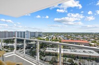 Building Photo - 3700 Galt Ocean Dr