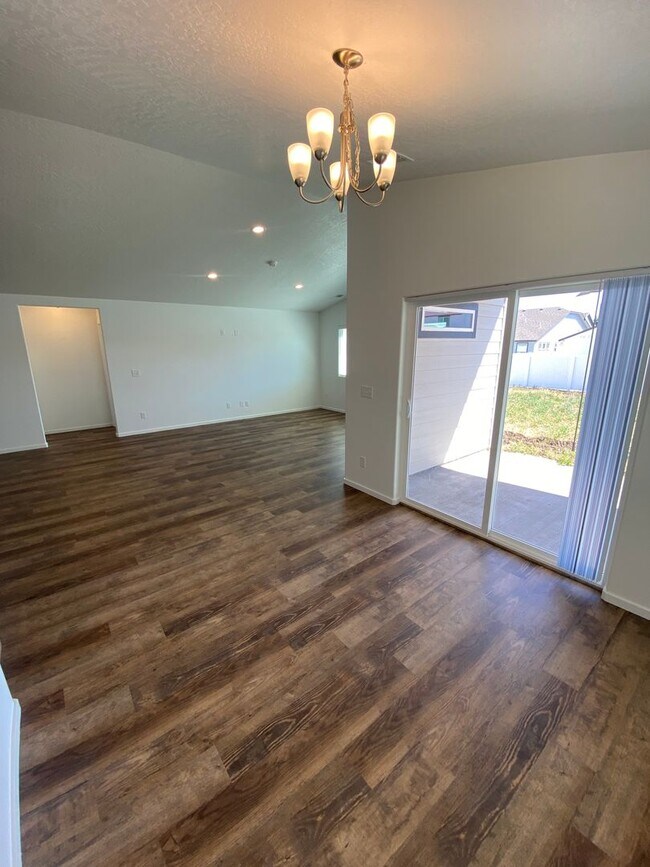 Building Photo - Newly Built 3 Bed, 2 Bath in Spokane Valley!