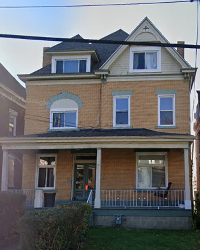 Building Photo - 5540 Avondale Pl