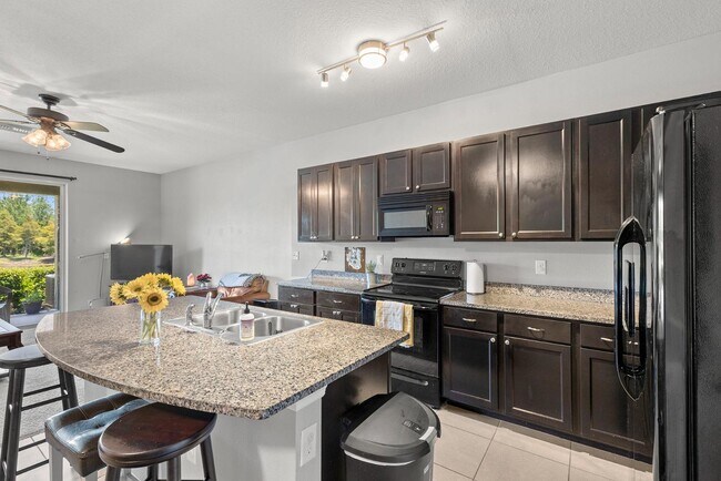 Building Photo - 8933 Indigo Trl Lp