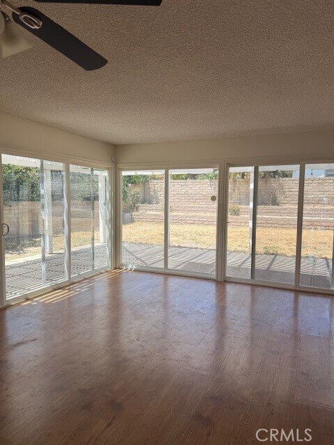Building Photo - 2277 Larch St