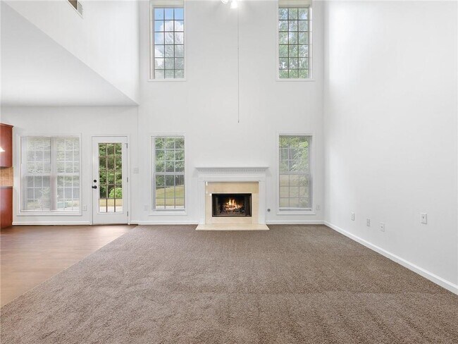 Building Photo - 3926 Walnut Grove Way