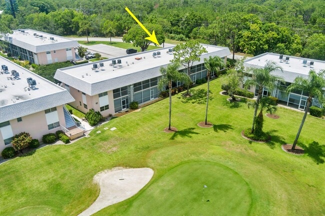 Building Photo - 18081 SE Country Club Dr
