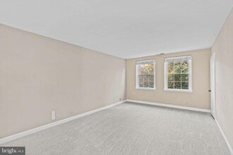 Building Photo - 3441 S Stafford St