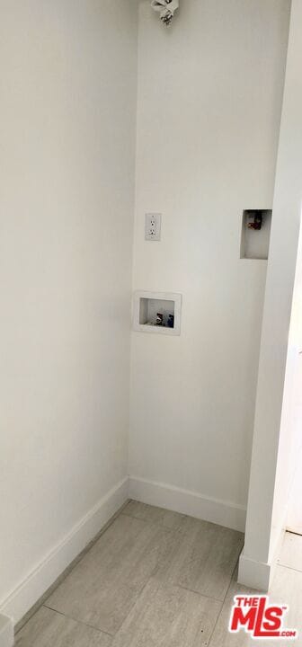 Building Photo - 3831 Sedgwick Ave