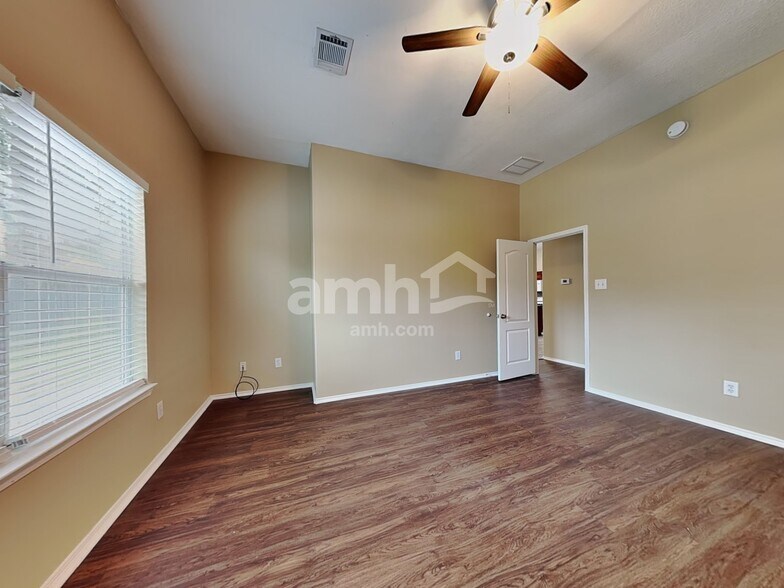 Building Photo - 3507 Cactus Creek Dr