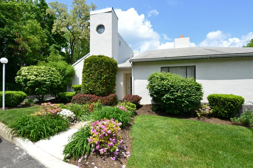 Clubhouse - Park Place One Apartments