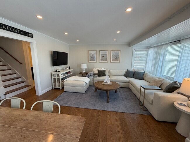 Building Photo - 20 Smith Rd