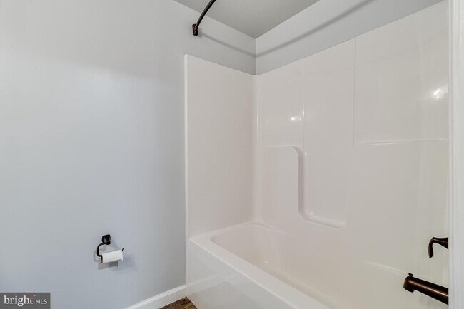 Building Photo - 8325 ABC Farm Pl