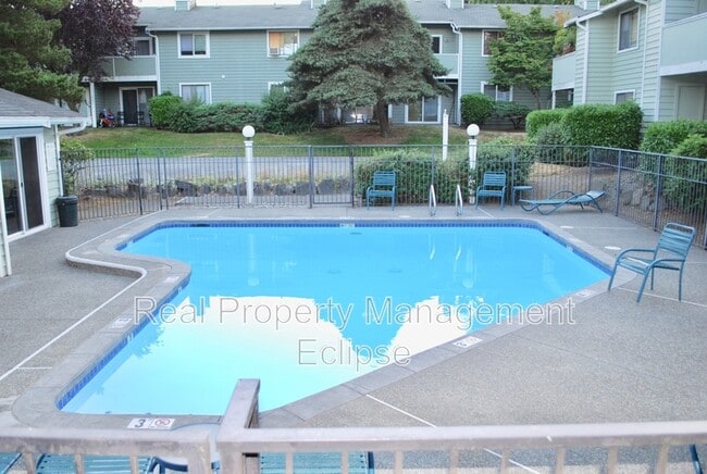 Building Photo - 921 130th St SW