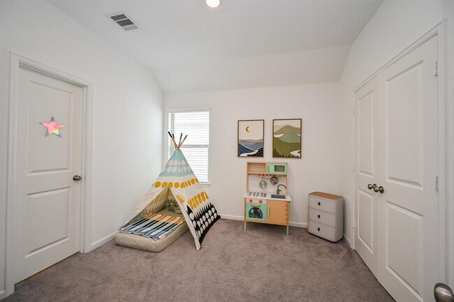 Building Photo - 5630 Amber Brook Ln