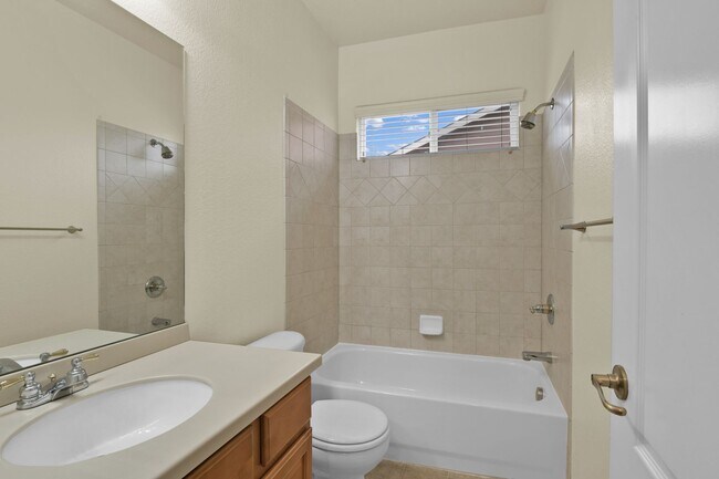 Building Photo - Ranch style home with 6 Bedrooms - 3 Bathrooms - 2 Car Garage - $2,650!