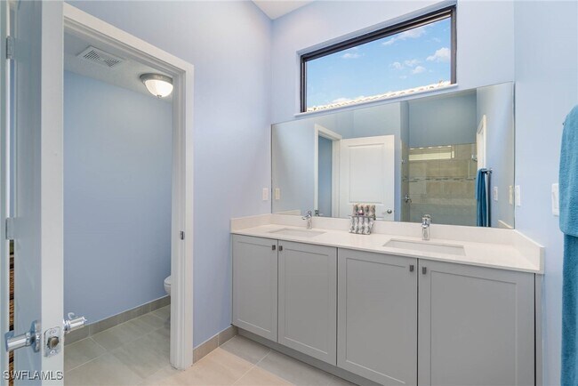 Building Photo - 5610 Agostino Way