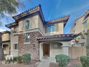 Building Photo - 2566 E Boston St