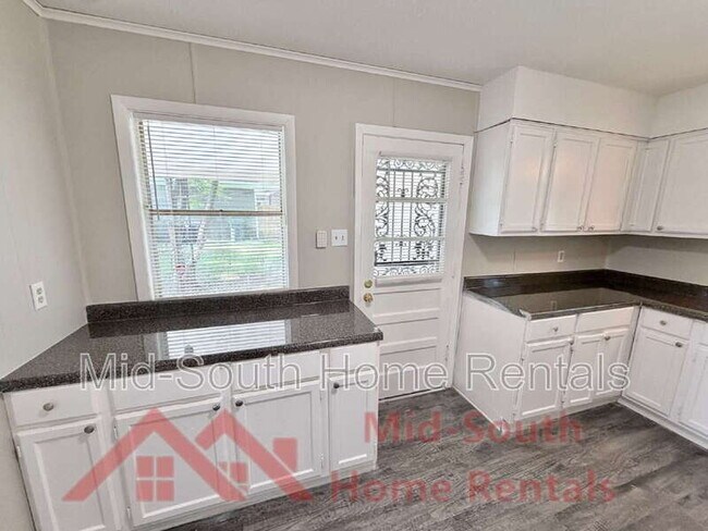 Building Photo - 4271 Coventry Dr