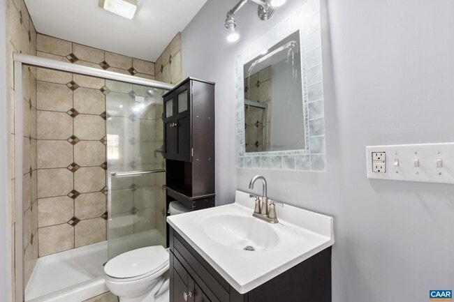 Building Photo - 703 Tilman Rd