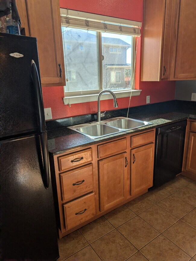 Building Photo - 4653 E 98th Pl