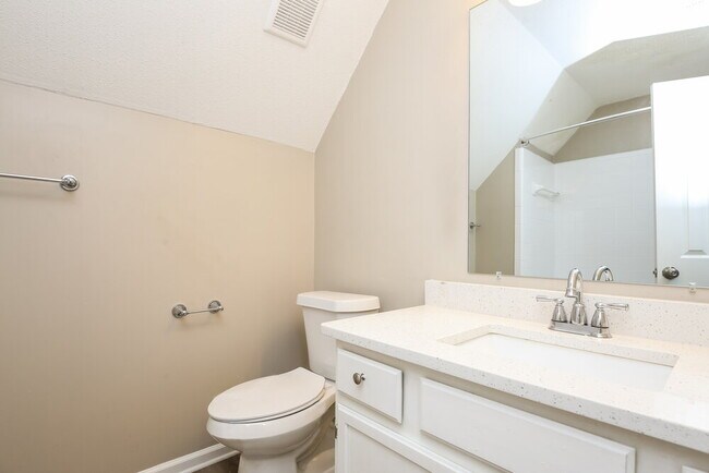 Building Photo - 10550 Windsor Park Dr