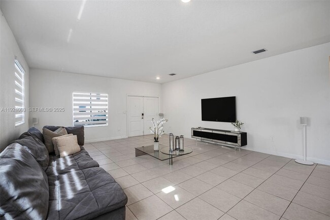 Building Photo - 21189 SW 127th Ct