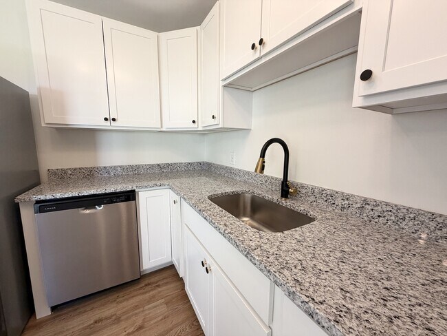 Building Photo - 10087 Red Maple Ln