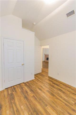 Building Photo - 8281 Durham Dr