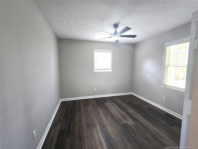 Building Photo - 874 W Orange St