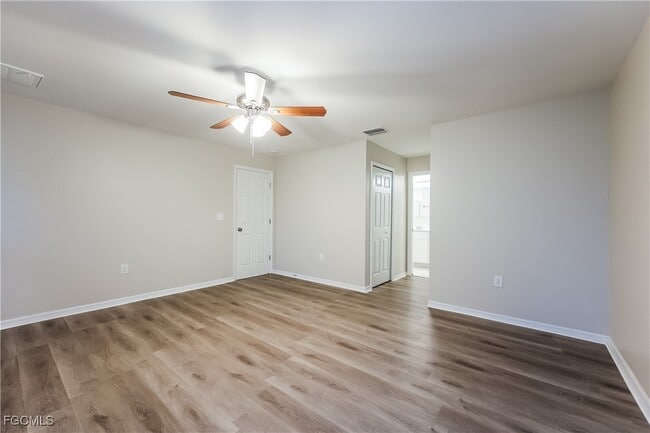 Building Photo - 2904 Wanda Ave S