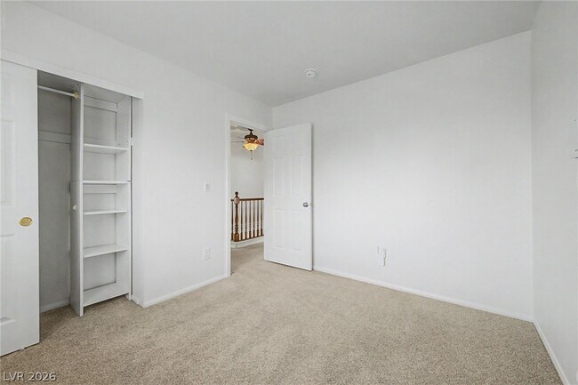 Building Photo - 10547 Lilac Tree Ave