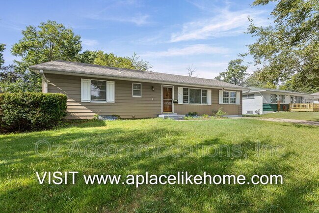 Building Photo - 11414 Norton Ave