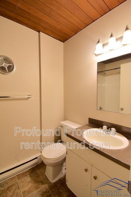 Building Photo - 6050 SW 130th Ave