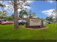 Building Photo - 12900 Walden Rd