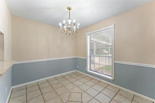 Building Photo - 1326 Kappa St