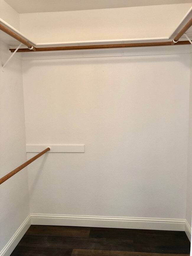 Building Photo - $2,950 Alluvial & Cedar, 4 Bedroom - N. Wo...