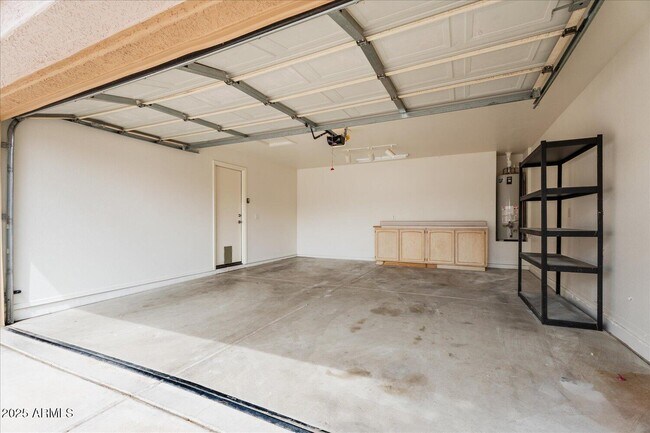 Building Photo - 6730 E Preston St