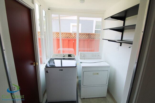Building Photo - 01149 - P - No Mark Up - 1212-1214 Hester ...