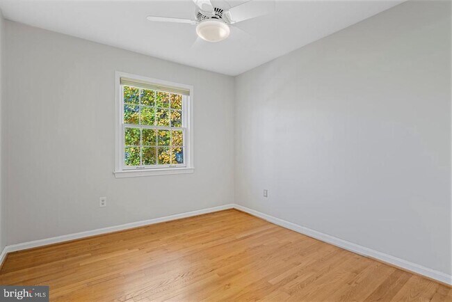 Building Photo - 1106 Brentfield Dr