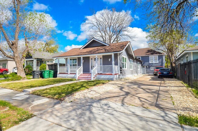 Building Photo - 4333 Harby St