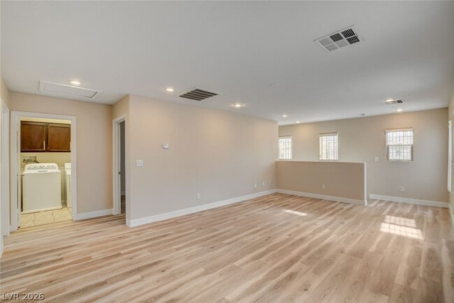 Building Photo - 3962 Coyote Ridge Ct