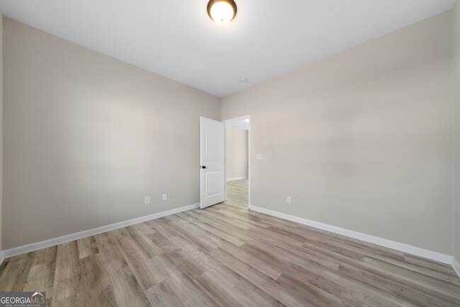 Building Photo - 147 Jackson Farms Dr