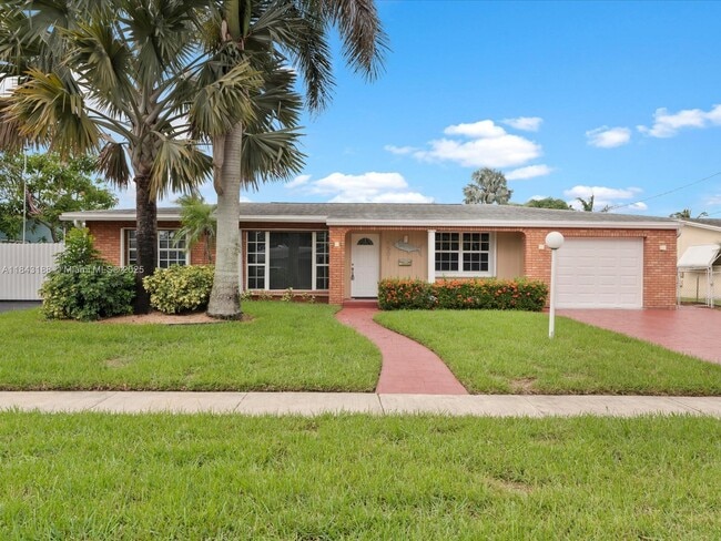 Building Photo - 1501 SW 57th Ave