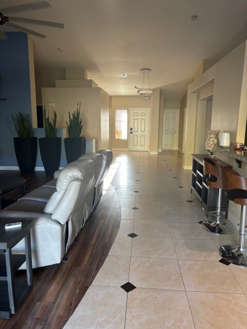 Building Photo - 518 Dawn Cove Dr