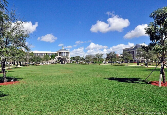 Building Photo - 5300 Paseo Blvd