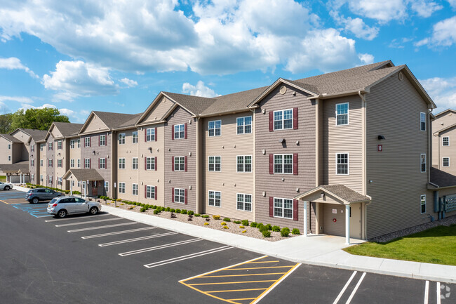 Building Photo - Deerfield Commons